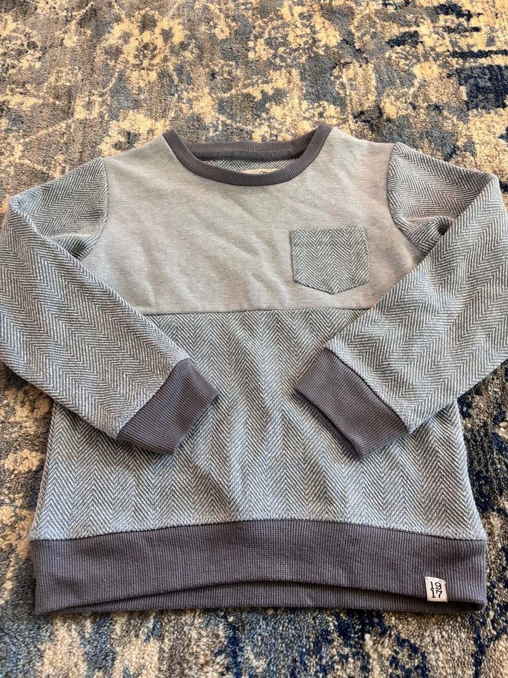 Sovereign Code Kids Sweatshirt Size 6 Grey Herringbone Pocket